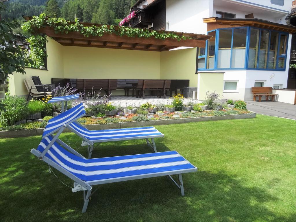 Pension Schoepf Arzl im Pitztal Bagian luar foto